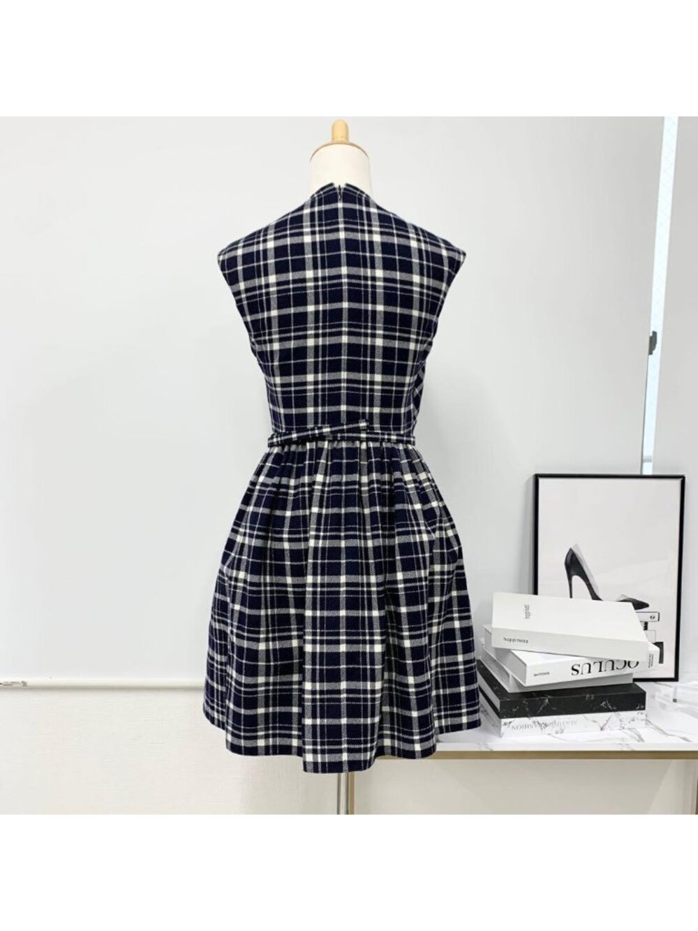 Dior Wool Dress Wrap Over Short - Picture 3 of 10